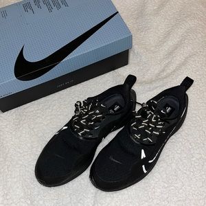 Nike Womens Air Zoom Pegasus 37 Shield Size 7.5